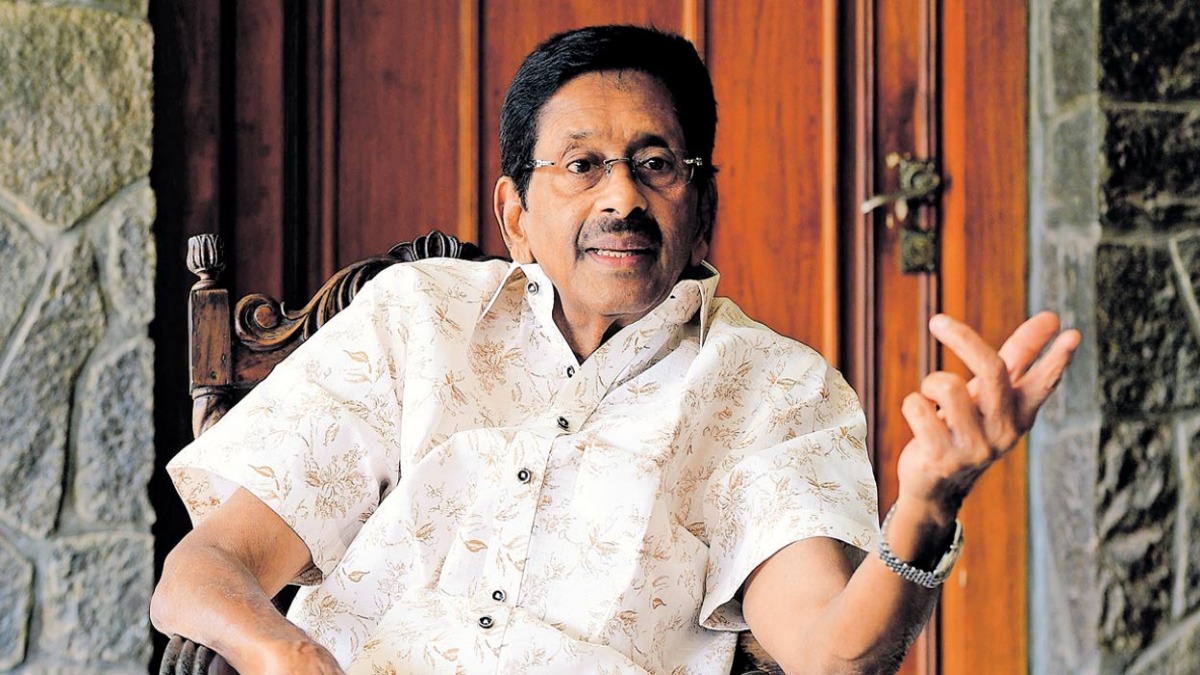 ஃபகத் பாசிலின் அப்பா பாசிலை பாராட்டி தள்ளிய நடிகர்.. என்ன சொல்லிருக்காரு பாருங்க?