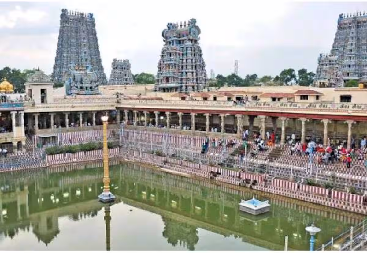 மீனாட்சி கோவில் கும்பாபிஷேகம்: 58 இடங்களில் பார்க்கிங் வசதி