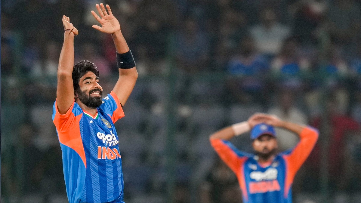 IND vs AFG: உலகில் யாரும் செய்யாத சாதனை.. பும்ரா அபார ரெக்கார்ட்.. முதல் வீரர் என பெருமை