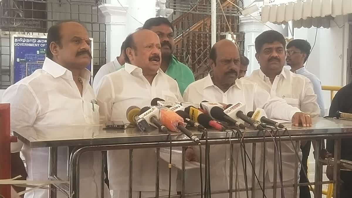 அமைச்சர் நிர்மல் குமார் மீது அவை உரிமை மீறல் நடவடிக்கை கோரி பேரவைத் தலைவரிடம் திமுக மனு