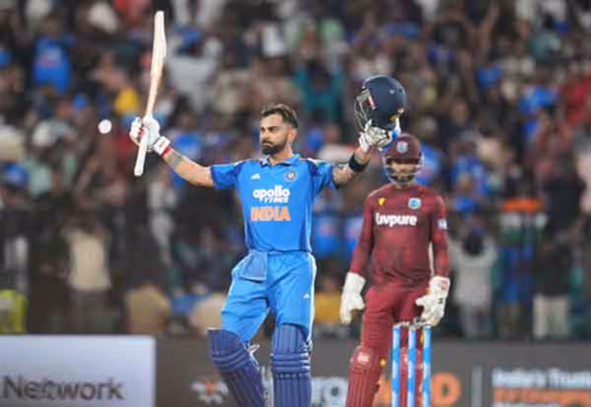 வெஸ்ட் இண்டீஸை எளிதில் வீழ்த்தியது இந்தியா; சச்சின் சாதனையை முறியடித்தார் கோலி