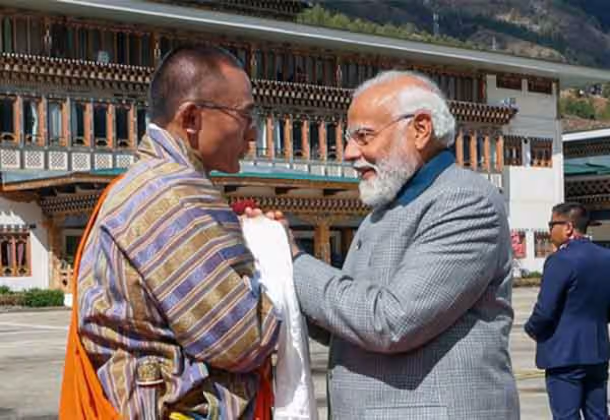 கடவுள் விஷ்ணுவின் அவதாரம் பிரதமர் மோடி; பூடான் பிரதமர் ஷெரிங் டோப்கே புகழாரம்