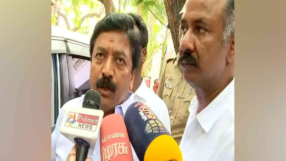 “அ.தி.மு.க.வில் எந்தப் பொறுப்பிலும் நான் இல்லை”