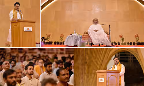 நீங்கள் வெற்றிபெற விரும்பினால் ஆன்மீகத்தின் துணை அவசியம்; குருதேவ் ஸ்ரீ ஸ்ரீ ரவிசங்கர்
