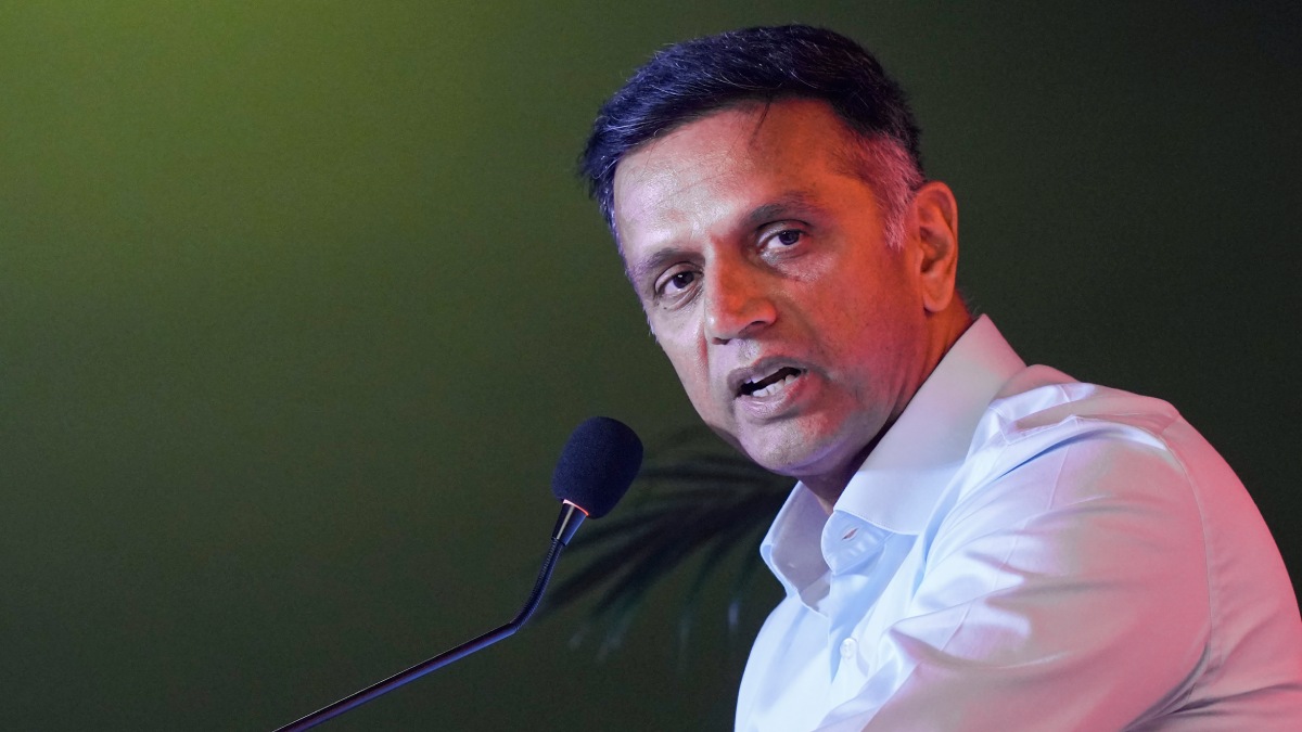 இங்கிலாந்து டெஸ்ட் அணியின் பயிற்சியாளராக ராகுல் டிராவிட் நியமிக்கப்பட வாய்ப்பு