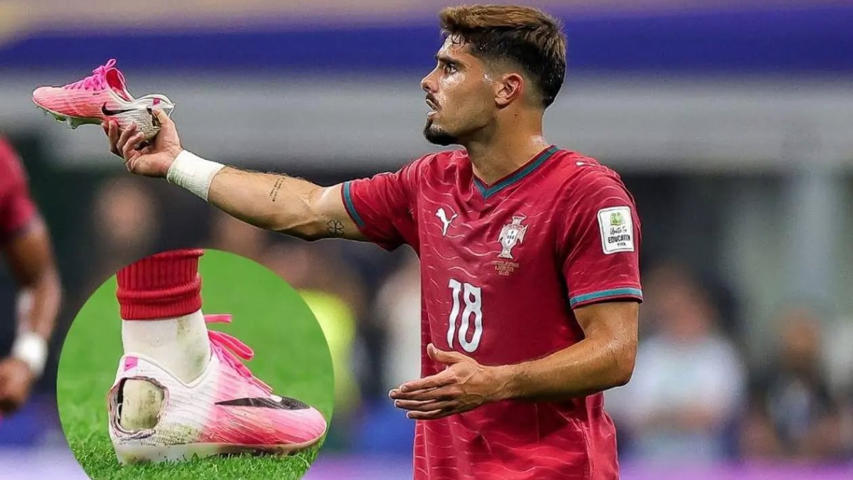 FIFA WC: கிழிந்த ஷூ, ஷாக்ஸ் உடன் விளையாடும் வீரர்கள்.. உலககோப்பை கால்பந்து தொடரில் வினோதம்,, காரணம் என்ன?
