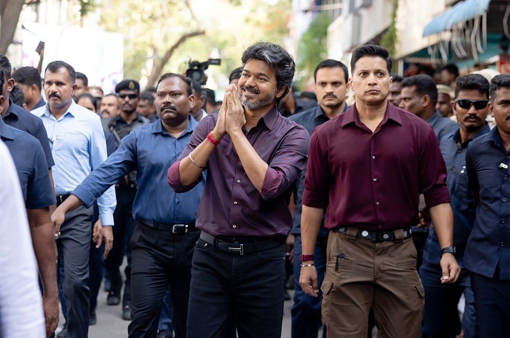 முதலமைச்சரான பின் முதன் முறையாக சொந்த தொகுதியான பெரம்பூர் சென்ற முதலமைச்சர் விஜய்..!