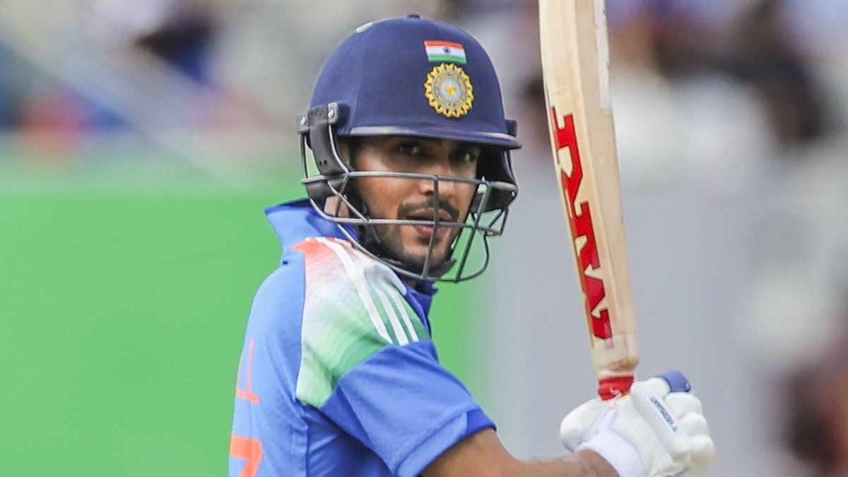 IND vs ENG: பாதி சேஸிங்கில் பேட்டிங்கை விட்டு வெளியேறிய சுப்மன் கில்.. இந்திய அணிக்கு விழுந்த அடி