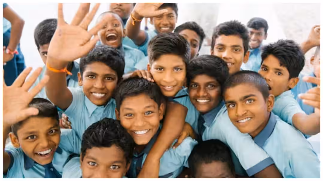September Holidays : செப்டம்பரில் கொத்தாக வரும் 13 நாள் விடுமுறை.! மாணவர்களுக்கு ஜாலியோ ஜாலி