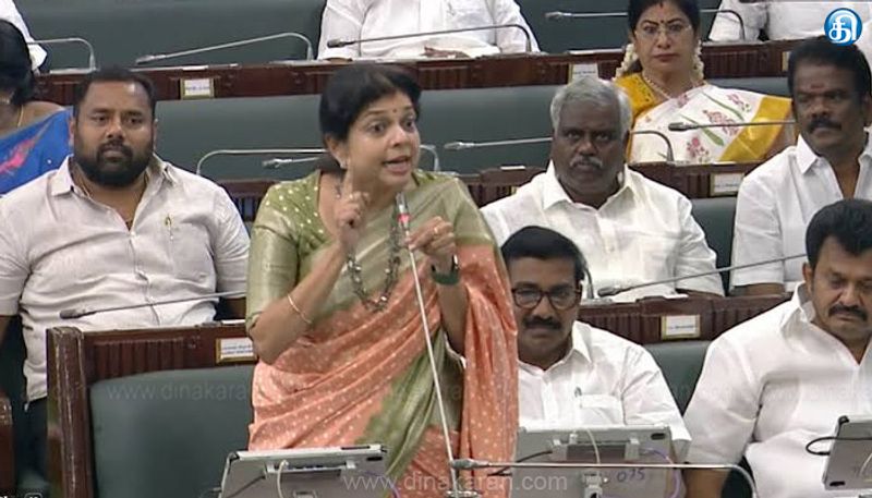 ஊழல் ஒழிப்பதில் அரசு கவனம் செலுத்த வேண்டும்: சவுமியா அன்புமணி பேச்சு