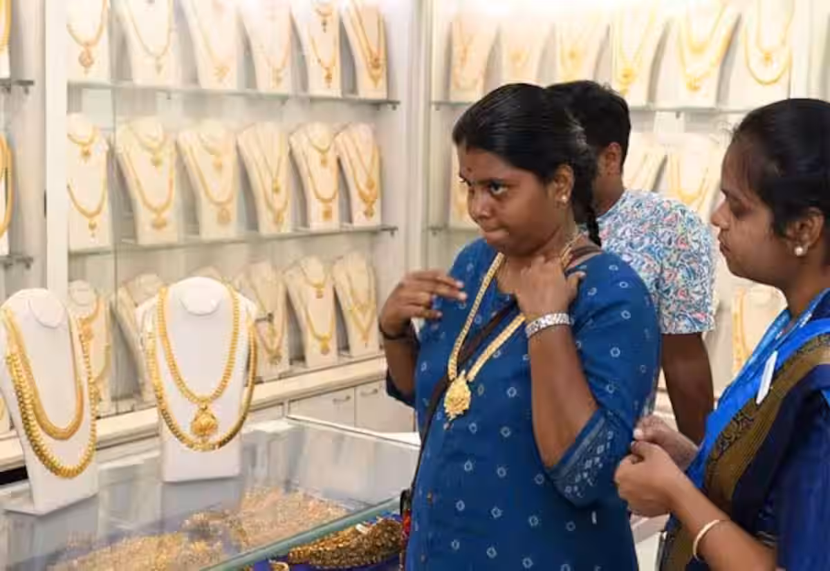 தொடர்ந்து தங்கம் விலை ஏறுமுகம்; 2 நாட்களில் சவரனுக்கு ரூ.2,200 அதிகரிப்பு