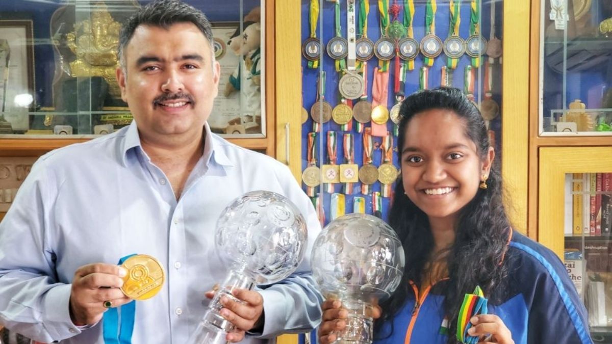 தமிழக வீராங்கனை இளவேனில் சாதனை.. நூலிழையில் தங்கம் மிஸ்.. ஆசிய விளையாட்டில் ஒரே நாளில் 2 வெள்ளி