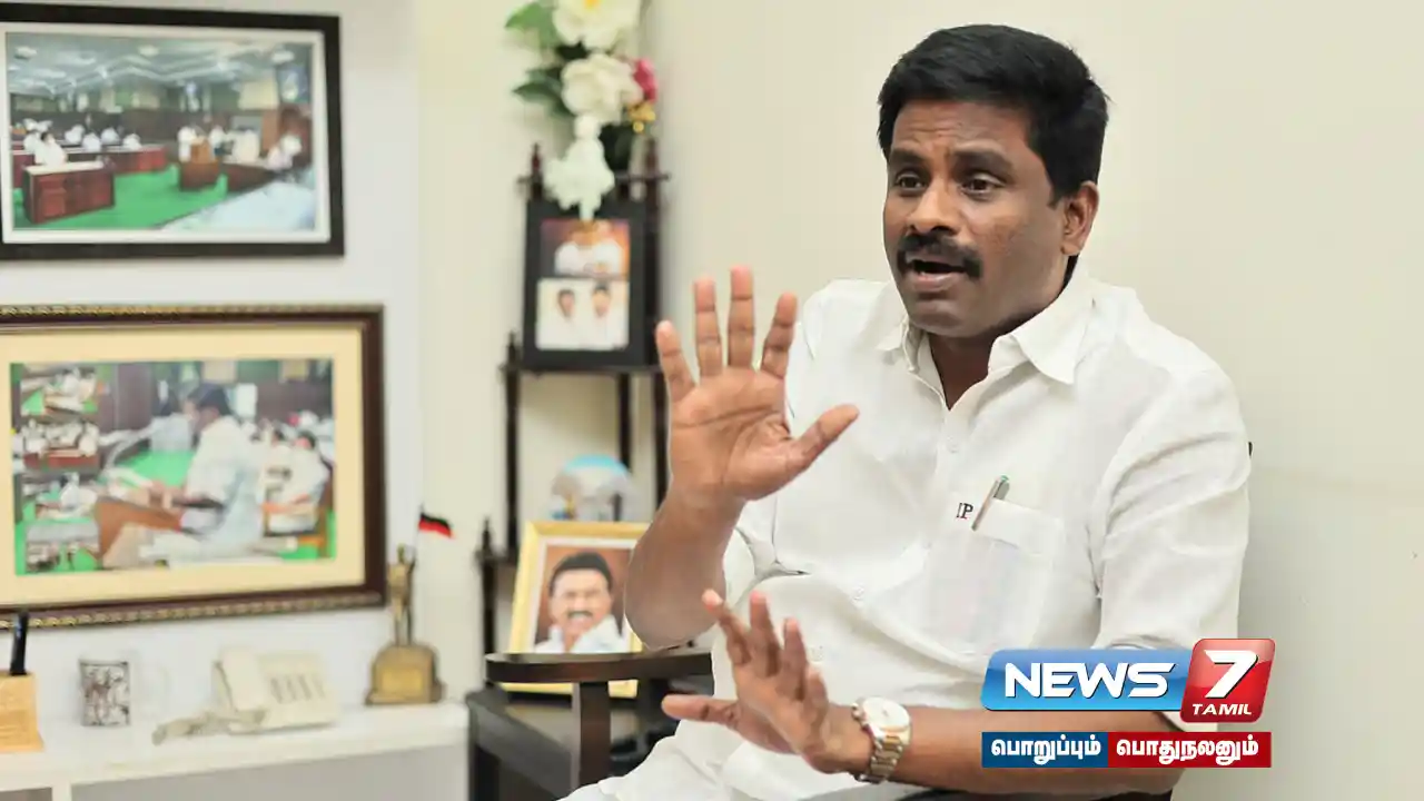 “அண்டப் புளுகு என்பதை ஆதவ் அர்ஜுனா புளுகு என மாற்றிவிட்டார்களோ?”