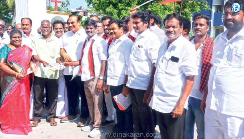 மதுராந்தகம் கிறிஸ்தவ ஆலயங்களில் திமுக வேட்பாளர் பரந்தாமனுக்கு வாக்கு சேகரிப்பு: இனிகோ இருதயராஜ் பிரசாரம்