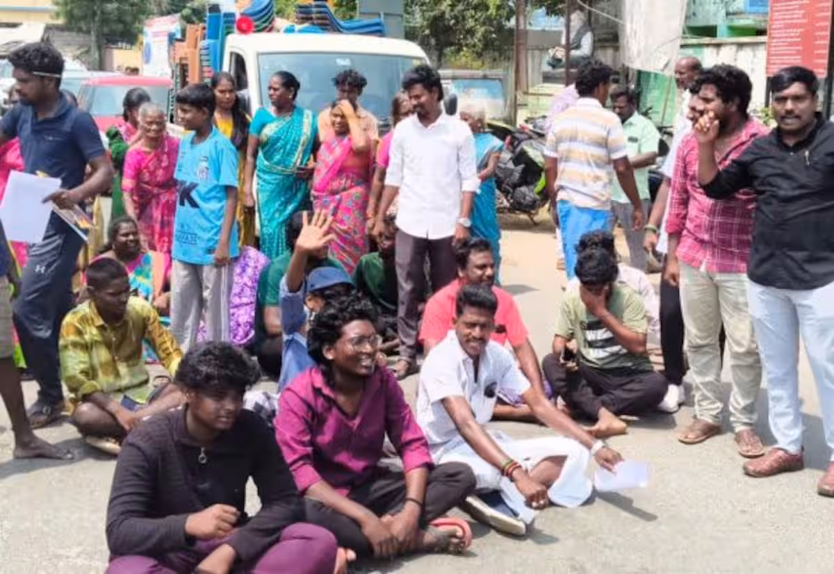 புறக்கணிப்பு, வாக்குவாதம், சாலை மறியல்: திருவள்ளூர் கிராம சபை கூட்டங்களில் களேபரம்