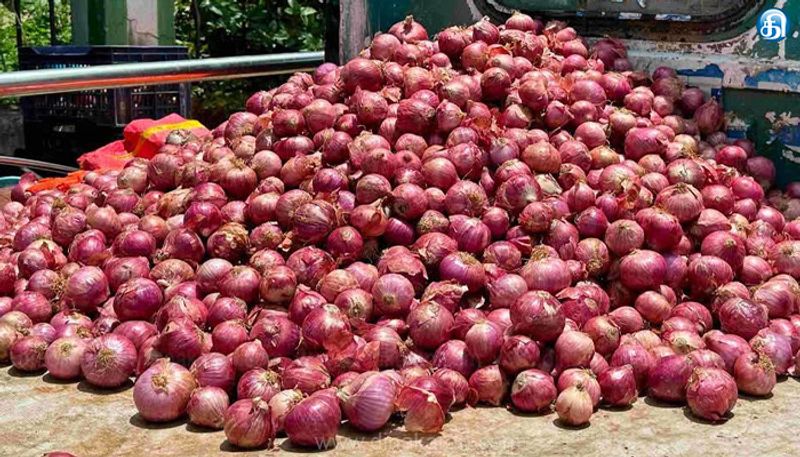 ரேஷன் கடைகளில் ரூ.35க்கு வெங்காயம் விற்பனை