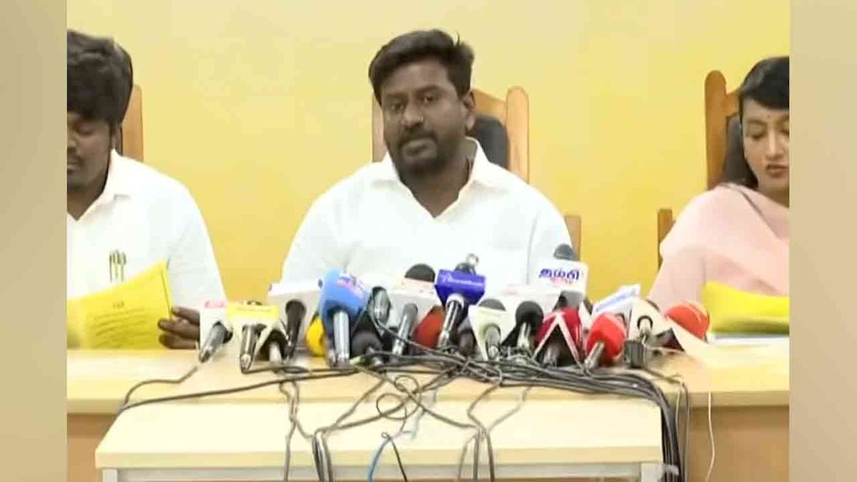 10, 11, 12ஆம் வகுப்புகளுக்கான பொதுத்தேர்வு அட்டவணை வெளியீடு!
